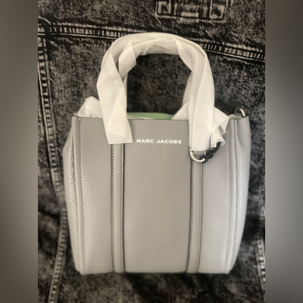 Marc jacobs the tag 21 tote